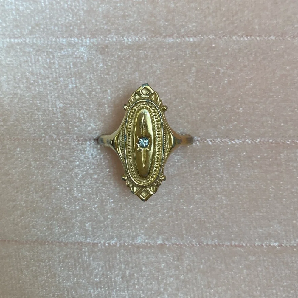 Vintage Avon Kensington Ring ✨ Size 6-8.5 - Picture 3 of 16
